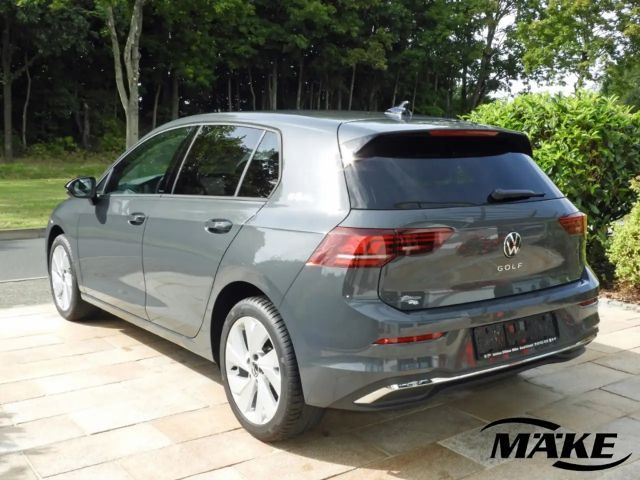 Volkswagen Golf 1.5 TSI