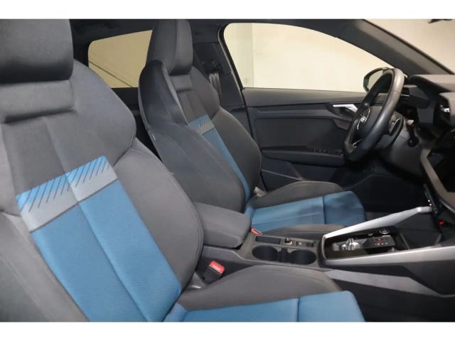 Audi A3 30 TDI Sedan Sportback