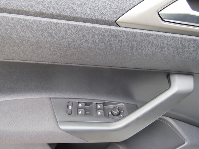 Volkswagen Polo Polo 1.0 TSI 5-Gang Comfortline OPF (EURO 6d)