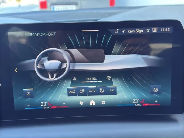 BMW 116 Benziner *** F70 ***