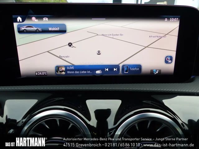 Mercedes-Benz CLA 180 AMG Line Coupé