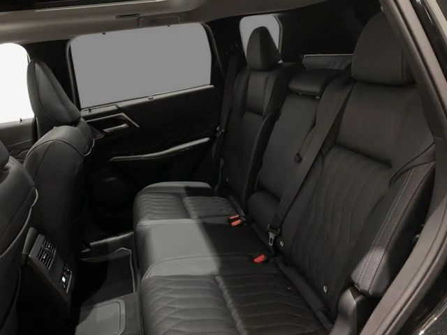 Mitsubishi Outlander 4WD PHEV