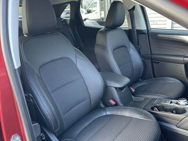 Ford Kuga Plug in Hybrid Titanium X