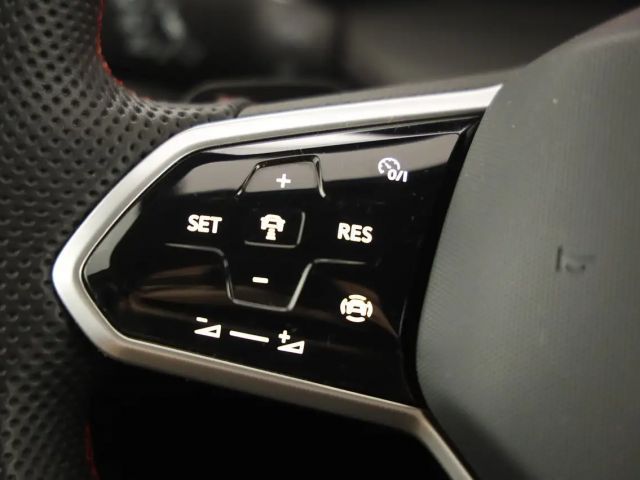 Volkswagen Golf DSG GTI