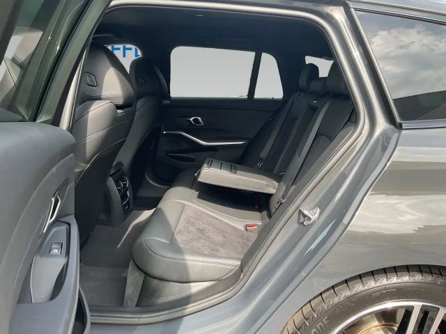 BMW 318 318i M-Sport Touring