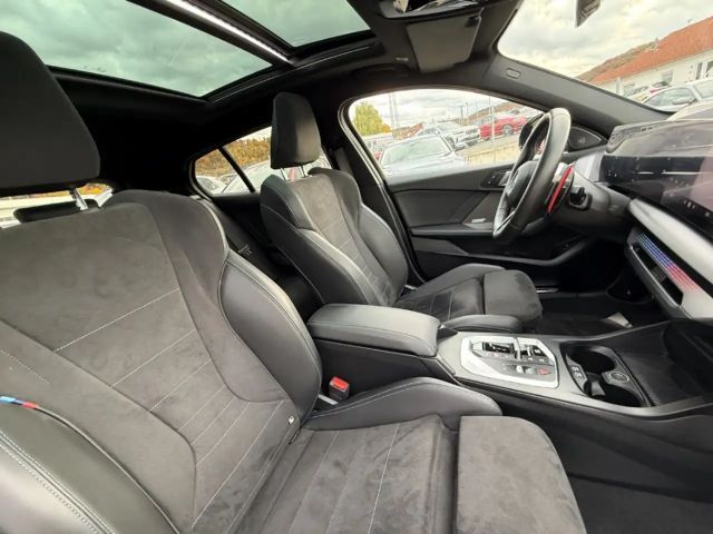 BMW 135 Sedan xDrive