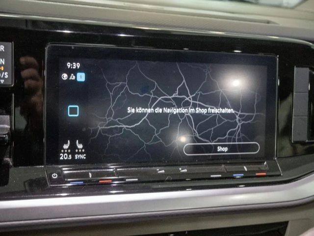 Volkswagen Multivan 2.0 TSI DSG Lang Life T7