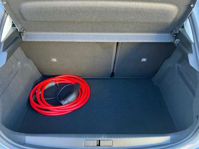 Opel Corsa Electric 3-Phasig LED PDC Sitz+Lenkradheizung CarP