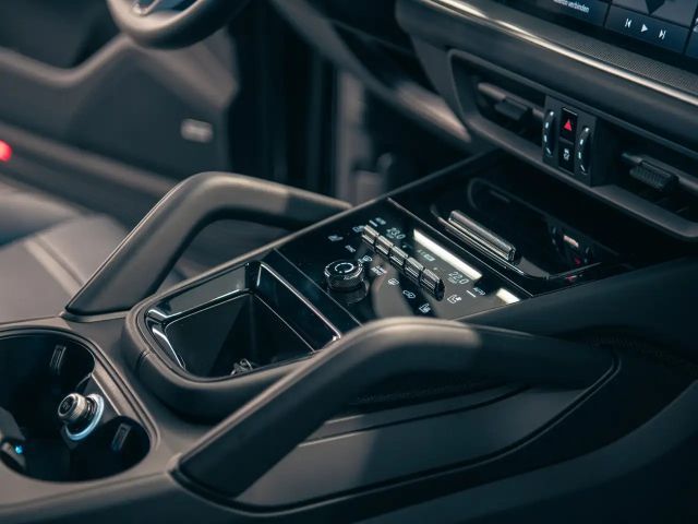 Porsche Cayenne Coupé E-Hybrid