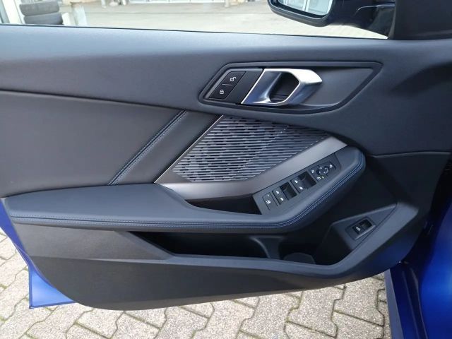 BMW 118 118d M-Sport Sedan