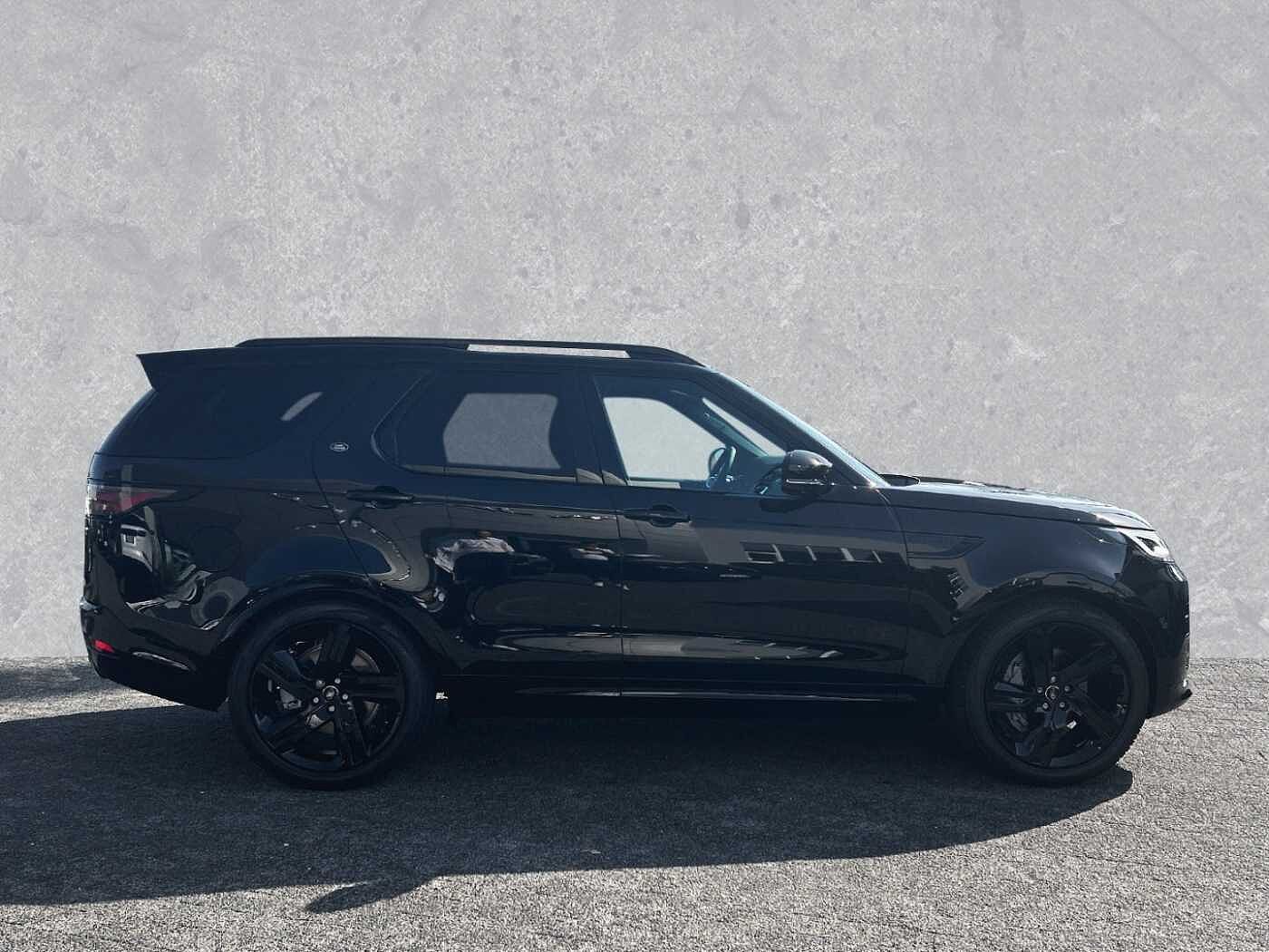 Land Rover Discovery D300 Dynamic HSE