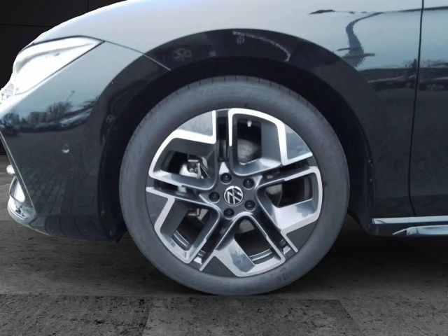 Volkswagen Passat DSG R-Line