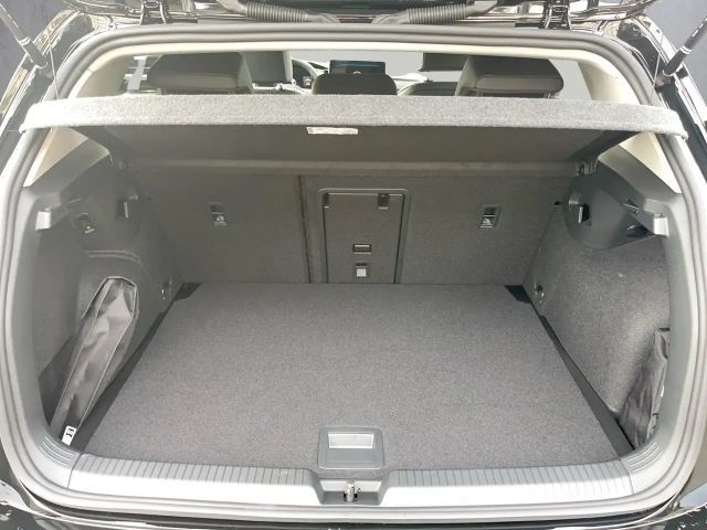 Volkswagen Golf Rabbit TSI