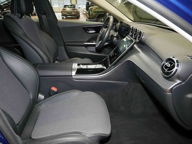 Mercedes-Benz C 180 AVANTGARDE Estate