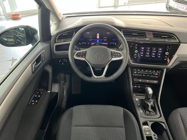 Volkswagen Touran 1.5 TSI Comfortline
