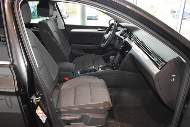 Volkswagen Passat Business Variant