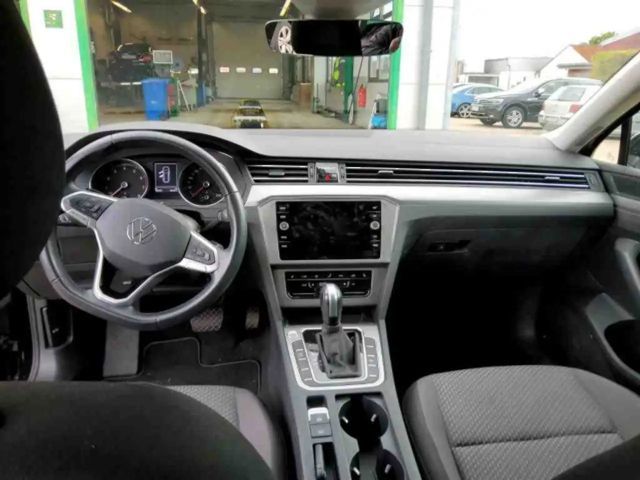 Volkswagen Passat 1.5 TSI DSG Variant