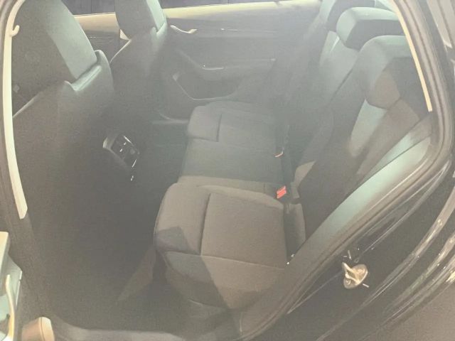 Skoda Octavia Essence TSI