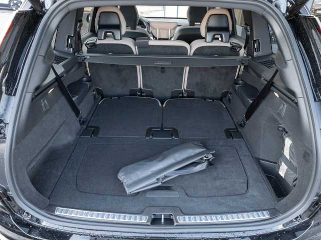 Volvo XC90 AWD Dark Plus Recharge