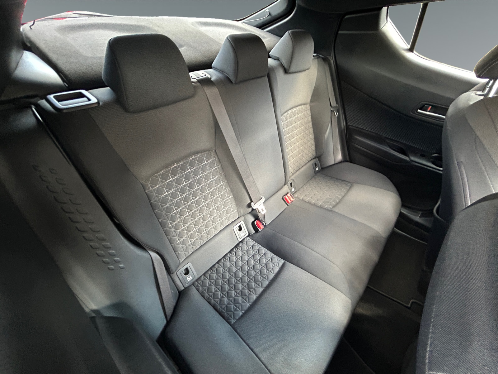 Toyota C-HR 5-deurs Plus