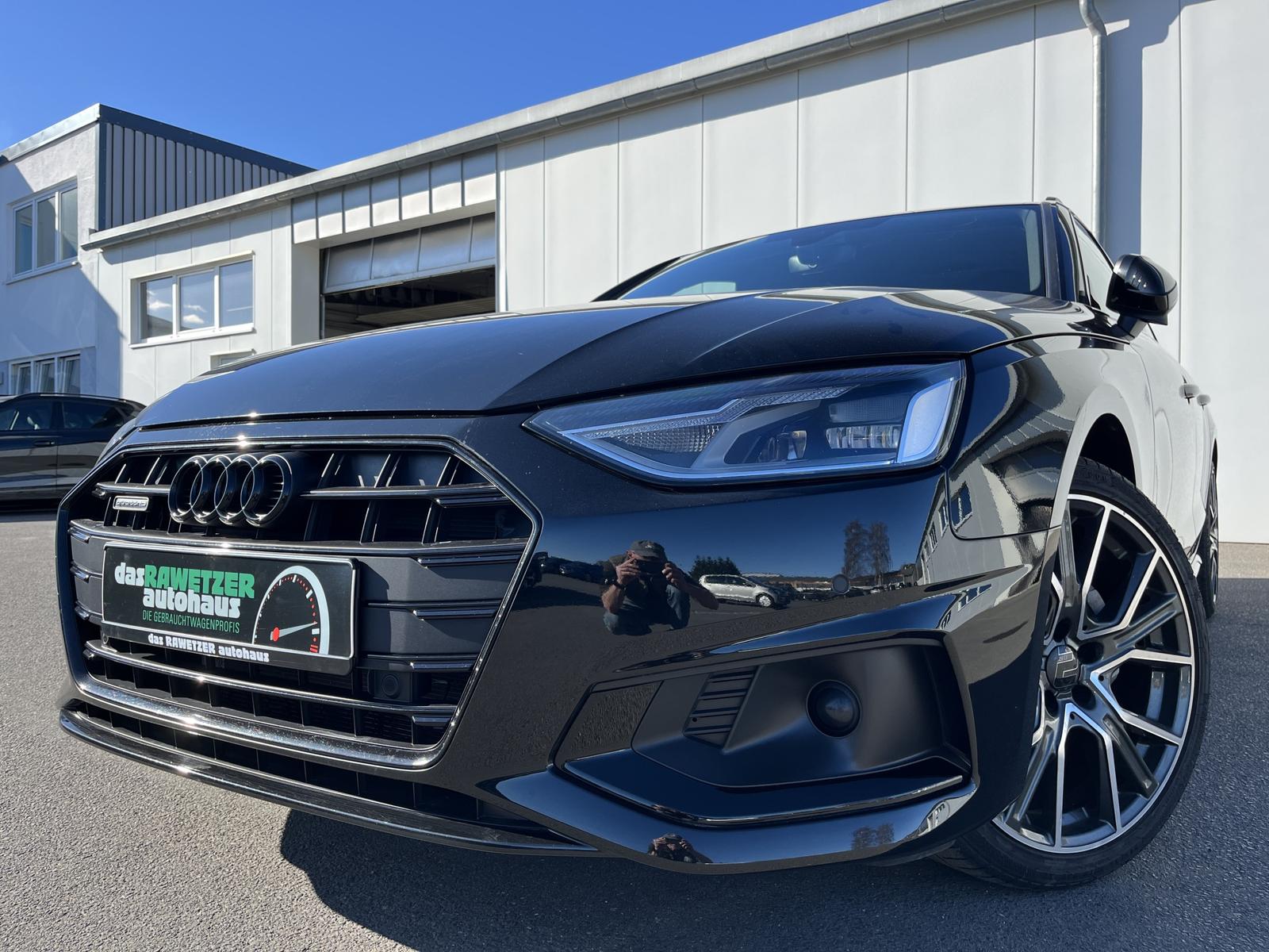 Audi A4 2.0 TDI Advance Avant Quattro S-Line
