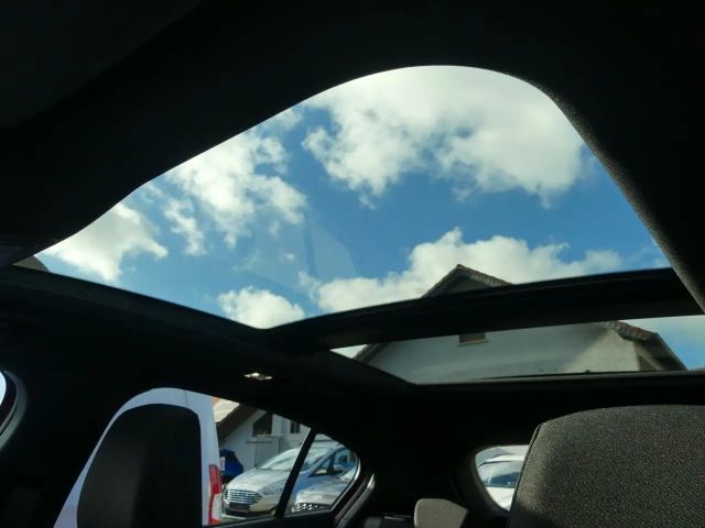 Ford Focus Limited ST Line