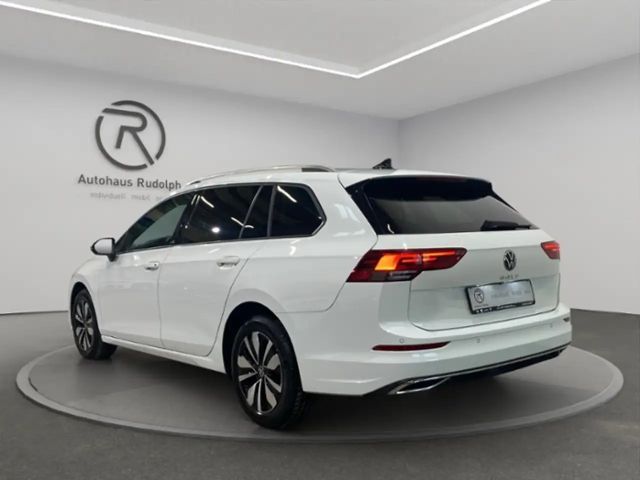 Volkswagen Golf 1.5 TSI Golf VIII Move Variant