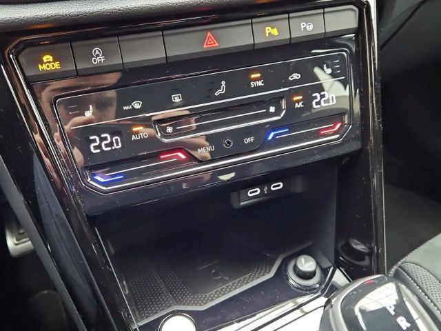 Volkswagen T-Roc 1.5 TSI DSG R-Line