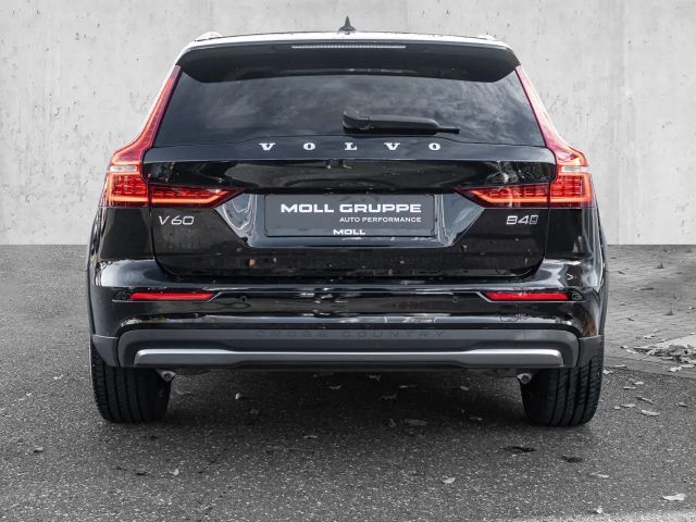 Volvo V60 Cross Country AWD Ultimate