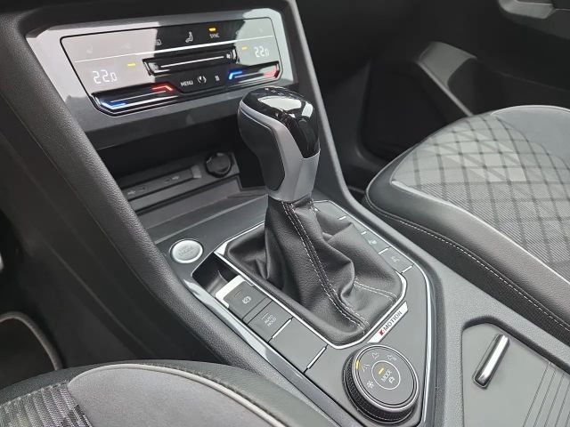 Volkswagen Tiguan Allspace DSG R-Line Style