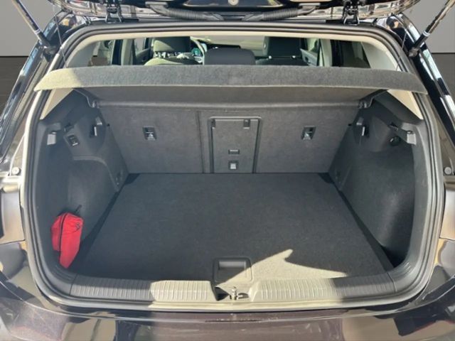 Volkswagen Golf 1.5 eTSI Golf VIII Style