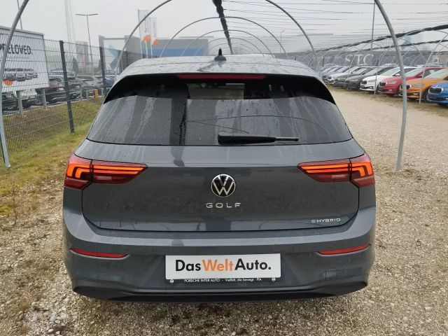 Volkswagen Golf DSG eHybrid