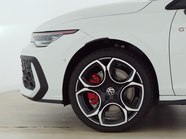 Volkswagen Golf Matrix Pano DCC Harman AHK HUD Parkassist