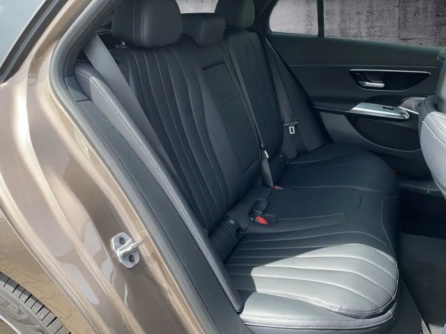 Mercedes-Benz E 220 AMG Line E 220 d Estate
