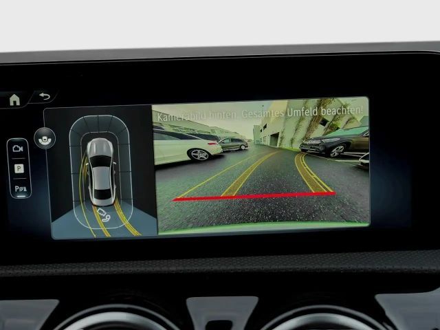 Mercedes-Benz CLA 180 AMG Line Coupé