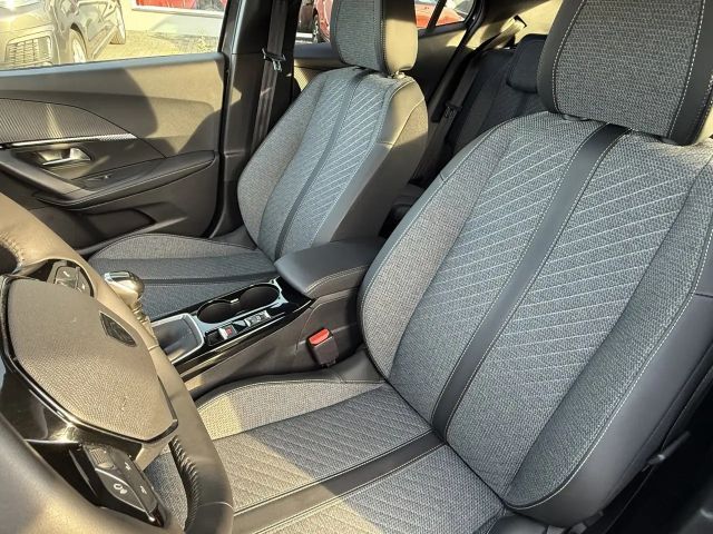 Peugeot 2008 Allure Pack PureTech