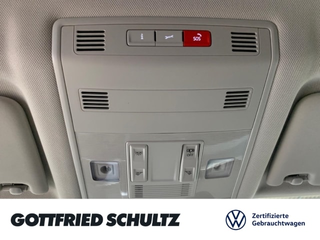 Volkswagen T-Roc T-Roc GOAL TSI SITZHEIZUNG EINPARKHILFE NAVI LED