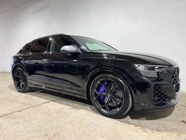 Audi RS Q8 4.0 TFSI Performance Quattro
