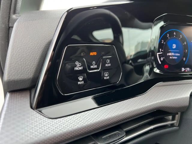 Volkswagen Golf 1.5 TSI Life