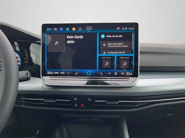 Volkswagen Golf 1.5 eTSI DSG IQ.Drive