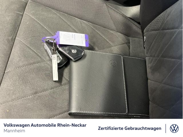 Volkswagen Golf 1.5 TSI Golf VIII Style