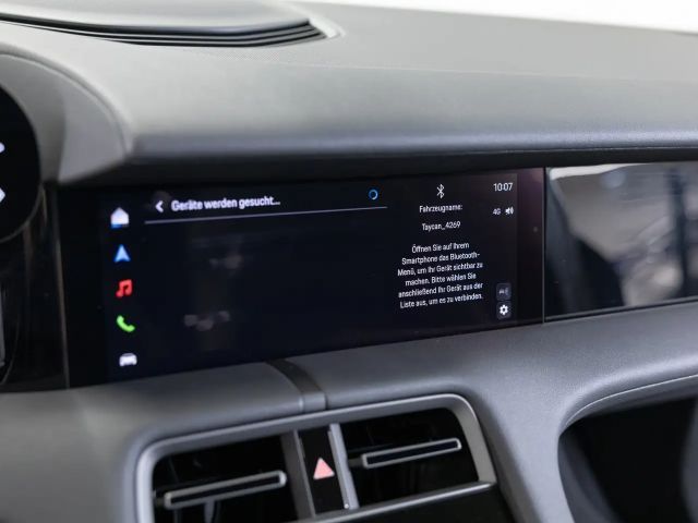 Porsche Taycan 4 Cross Turismo