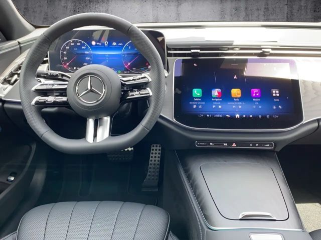 Mercedes-Benz E 220 AMG Line E 220 d Estate