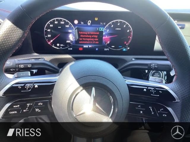 Mercedes-Benz CLA 200 AMG Line Shooting Brake