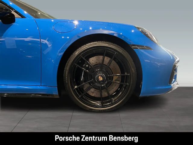 Porsche 992 4 Carrera Coupé GTS