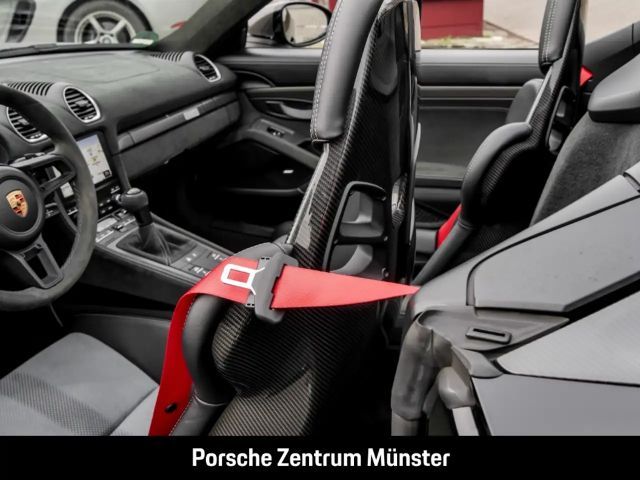 Porsche Cayman 718 RS