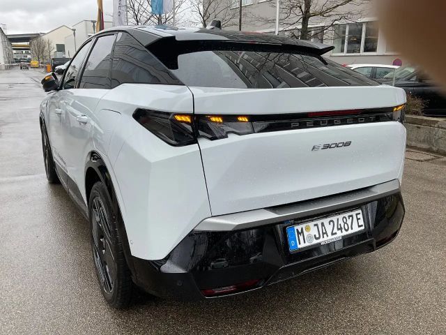 Peugeot E-3008 GT-Line