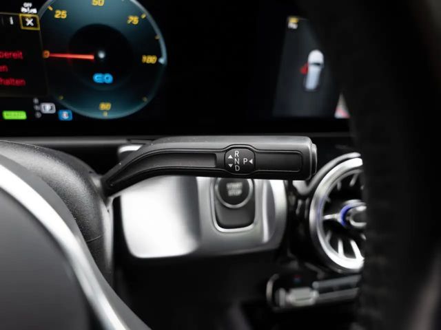 Mercedes-Benz EQB 300 4MATIC Progressive