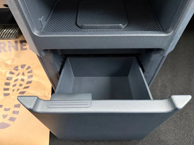 Kia PV5 Passenger 71 kWh Earth Plus