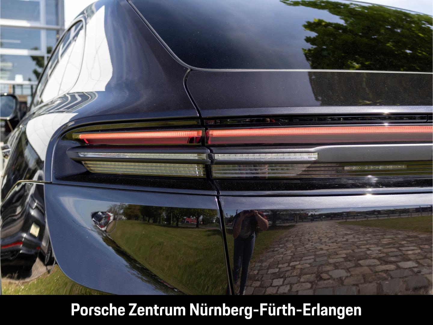 Porsche Macan BOSE Panoramadach Luftfederung Lenkradheiz